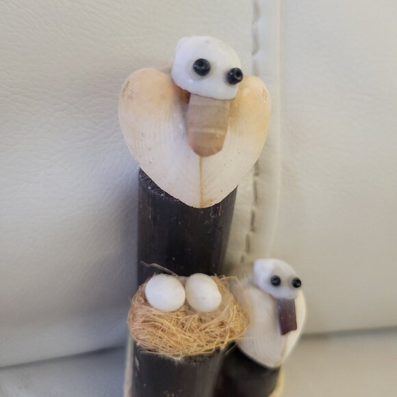 Handcrafted Seashell Pelican Seagull Family Figurine Pier Unique Nautical Decor - Picture 11 of 16